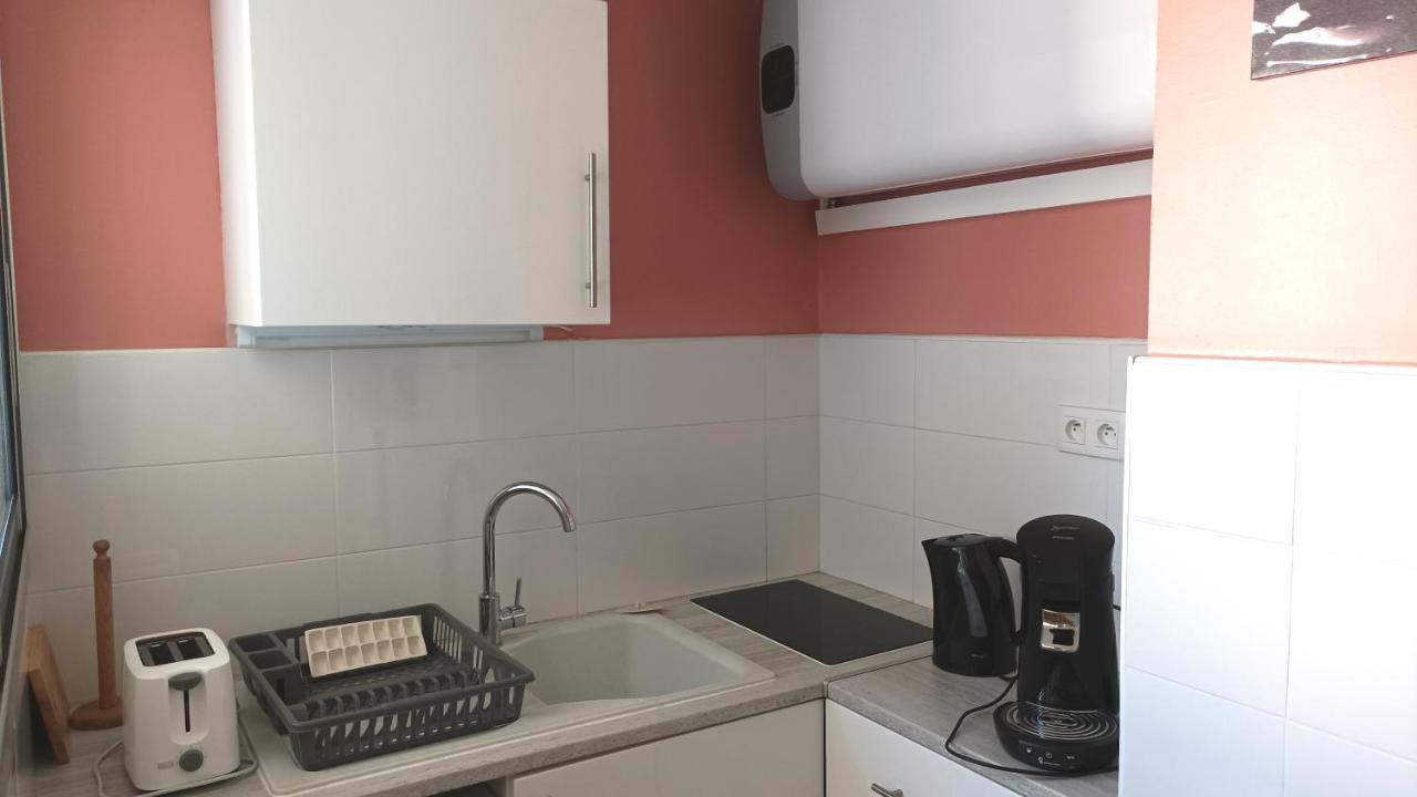 Lara 1 - Grand T2 Loggia Sans Vis-A-Vis Parking - Pres Centre-Port, Ile Des Loisirs, Plage Richelieu Agde Luaran gambar